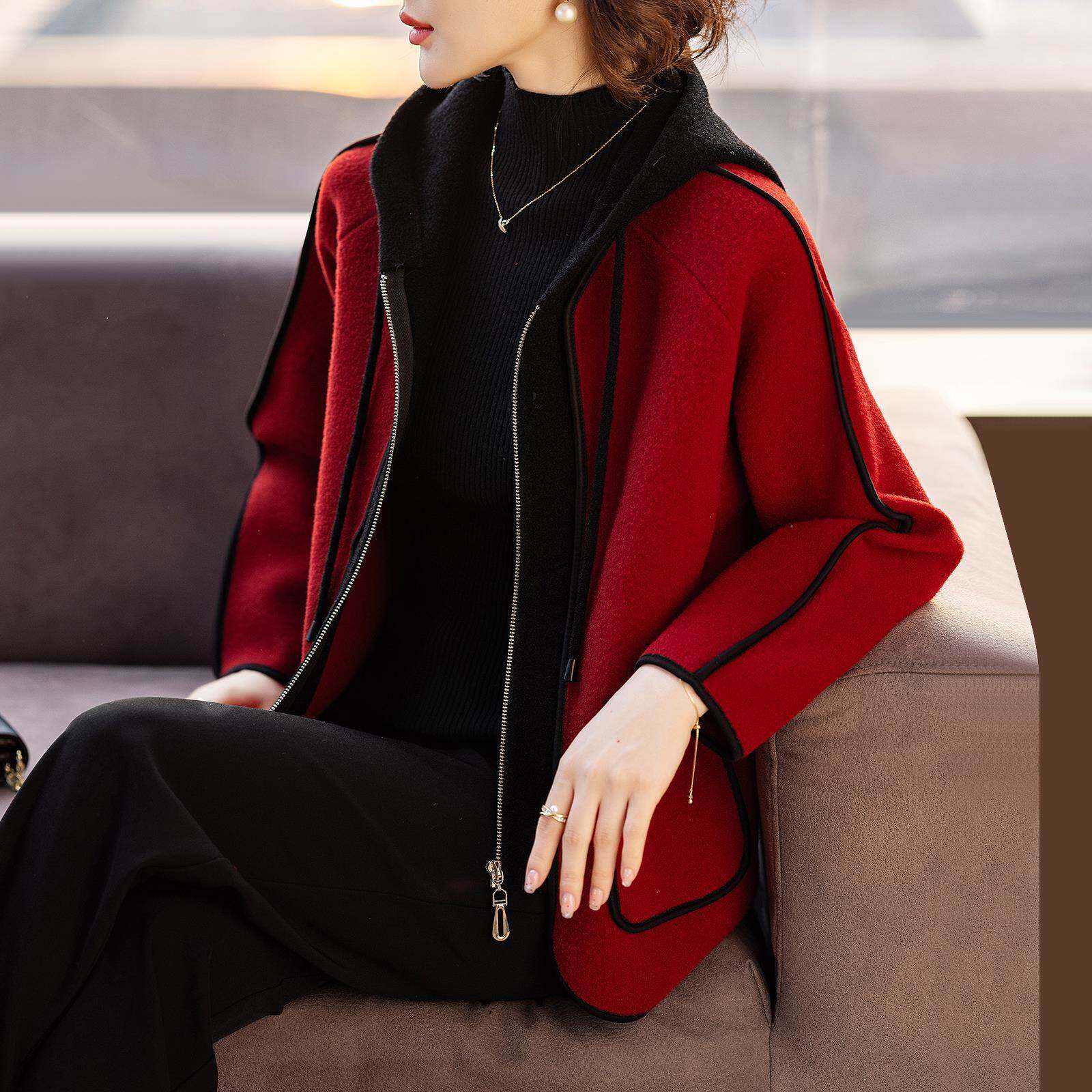 妈妈春秋外套洋气本命年红色过年衣服婆婆春装中老年人女2026新款