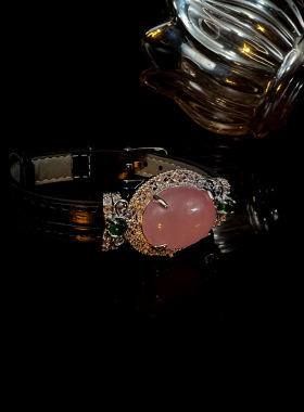 网红爆款玉髓新女士手表国风高级贵气时尚铜镀沙金百搭皮带手镯子