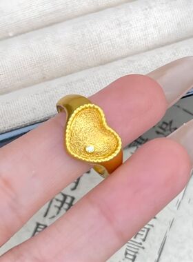 金店同款沙金拉丝爱心点钻戒指轻奢高级质感个性哑光送女友指环
