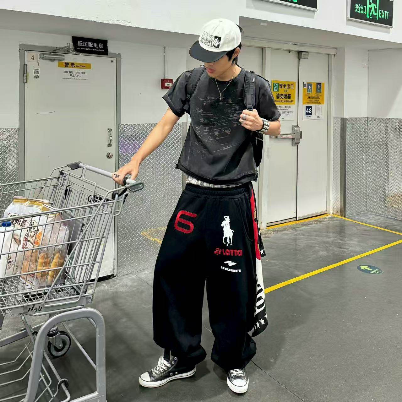 Mowalola LEARL 重磅天使战马刺绣束脚裤 Baggy 休闲阔腿运动卫裤,淘宝优惠券,粉丝福利购,淘宝优惠卷