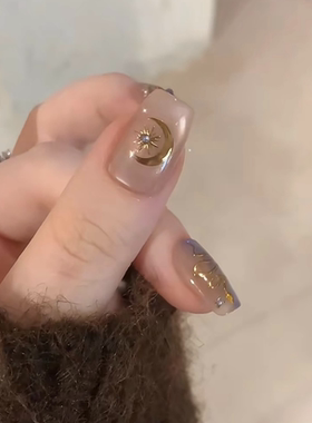 希腊公主美甲古典水光猫眼穿戴甲气质高级感显白金色蛇年短款指甲