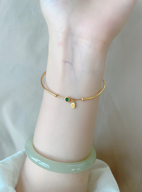 小红书同款祖母绿福牌手环手链女轻奢古法传承手镯小众设计感手饰