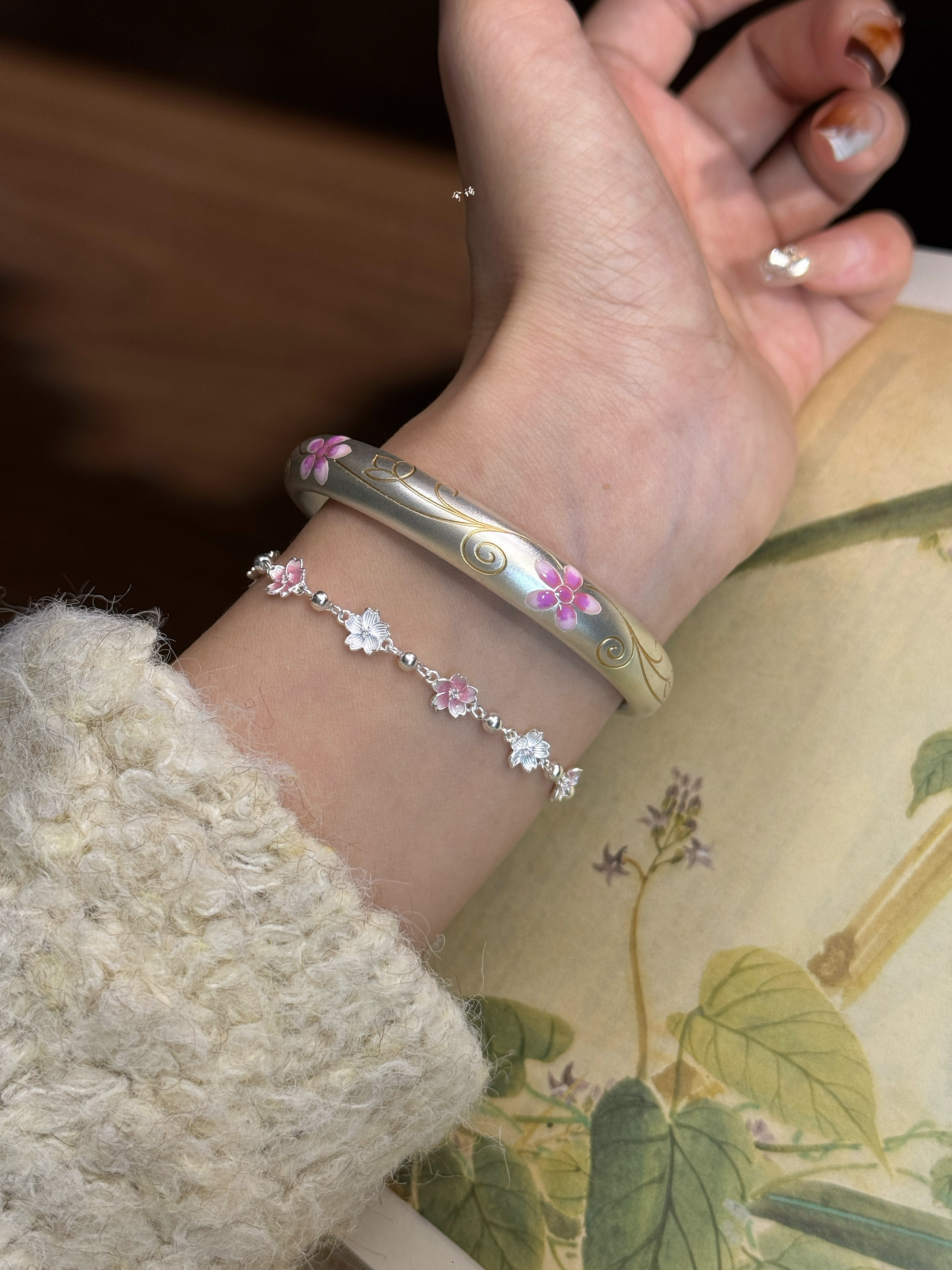 兮语「嫣然」足银999.9手镯女纯银桃花手镯半空心新中式国风礼物,淘宝优惠券,粉丝福利购,淘宝优惠卷