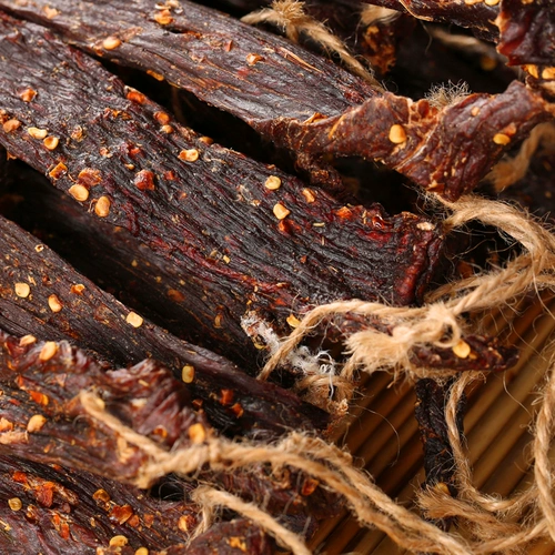 Qisheng Beef Jerky 500G Тибетский воздух с супер супер сухой рукой разрывы говядина говядина пряные пряные пряные пряные закуски специальные продукты