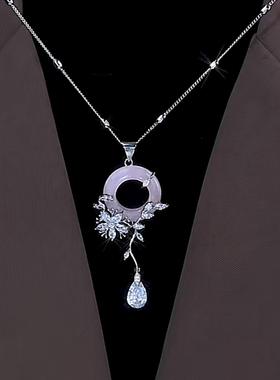 花朵平安扣流苏毛衣链