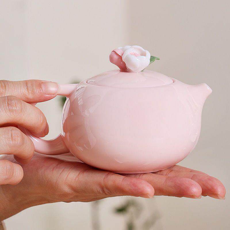 Girls' simple hand-kneaded flower handle teapot