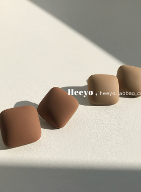 日常极简美拉德哑光复古方形耳环