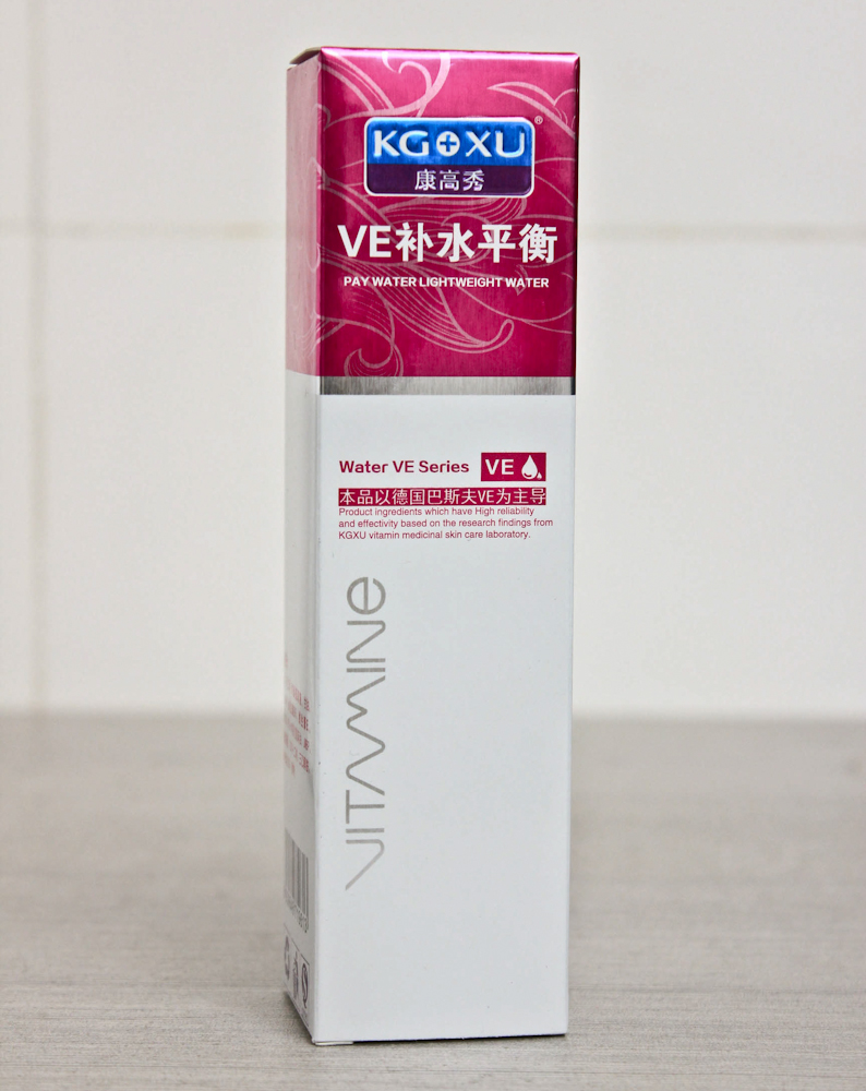 女正品 E 收缩毛孔抗过敏维生素 补水保湿控油平衡爽肤水 VE 康高秀 女正品 E 收缩毛孔抗过敏维生素 补水保湿控油平衡爽肤水 VE 康高秀