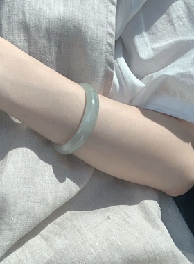 金怡福老坑翡翠天然翡翠色玉手镯女贵妃镯冰种浅绿手镯玉石送妈妈