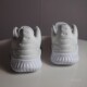 Basketball shoes that are more suitable for indoors can be painted and DIYed