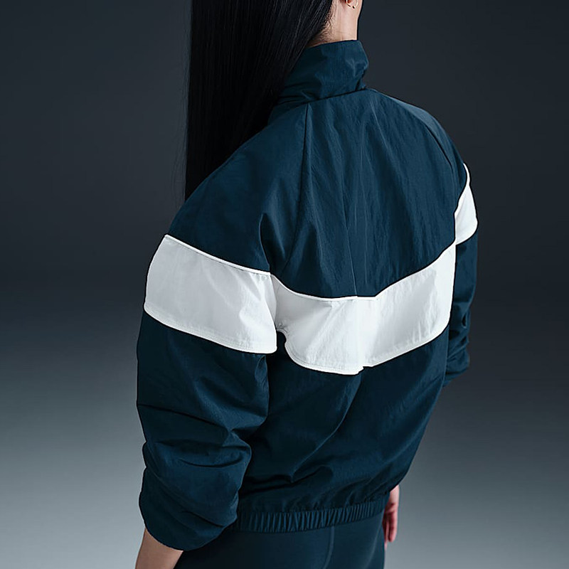 Nike耐克外套女春季新款宽松休闲训练梭织立领运动夹克FV6305-478,淘宝优惠券,粉丝福利购,淘宝优惠卷