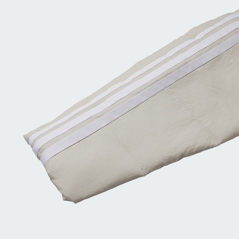 adidas阿迪达斯三条纹女款短连帽羽绒服秋冬装防风外套 KH3979,淘宝优惠券,粉丝福利购,淘宝优惠卷