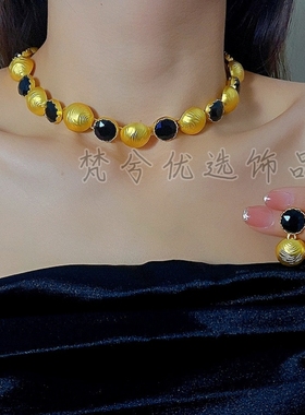 宫廷风复古项链银针耳环套装女轻奢高级感个性颈链夸张中古锁骨链