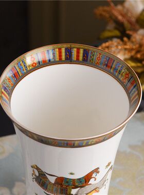 出口欧式骨瓷花瓶家用台面电视柜摆件鲜花装饰花插乔迁礼品