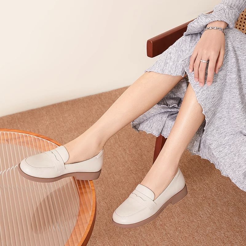 骆驼女鞋2025新款春夏季英伦复古小皮鞋女百搭休闲粗跟单鞋女-图1