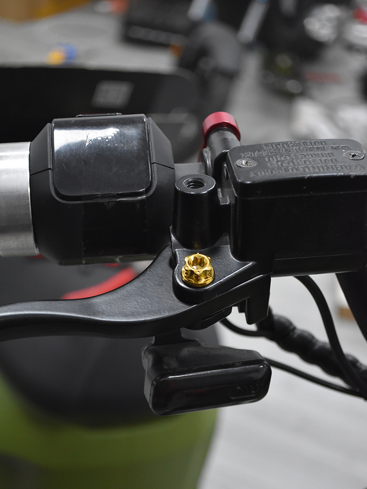 适用小牛NXT九号猎户座机械师mmax2刹车牛角拉杆固定螺丝M6钛合金 - 图2