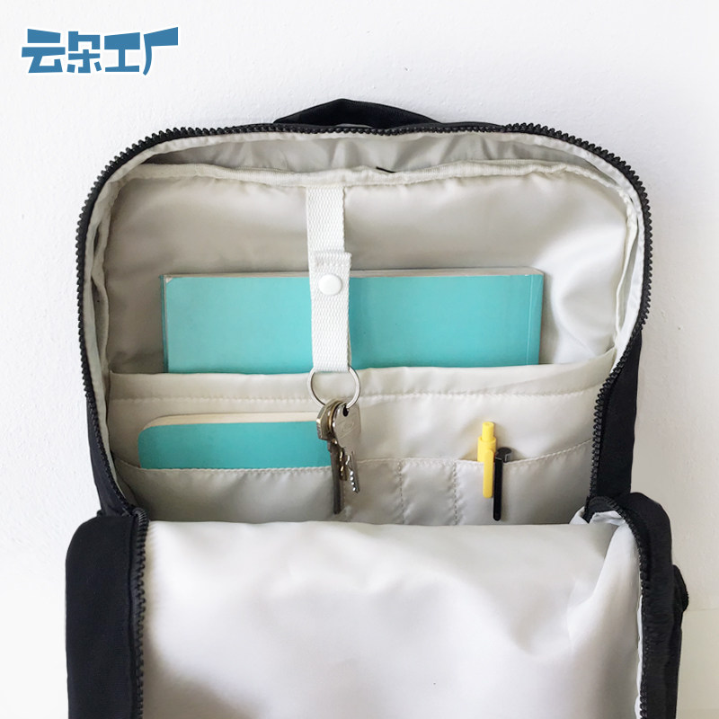 云朵工厂机器人方块大容量双肩背包 云朵工厂双肩背包