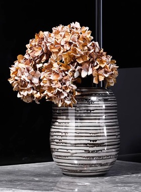 美式轻奢样板房间软装搭配办公室杂志架摆件金属花盆陶罐花器组合