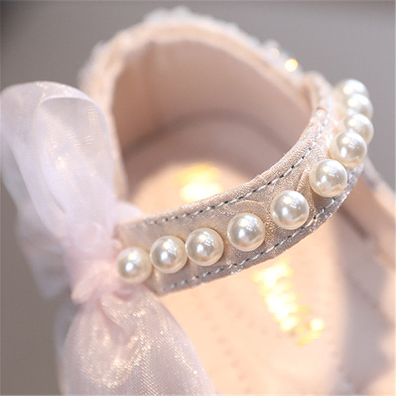 2025春秋女童水钻蝴蝶结水晶鞋公主鞋女宝宝蕾丝防滑舞蹈鞋休闲鞋,淘宝优惠券,粉丝福利购,淘宝优惠卷