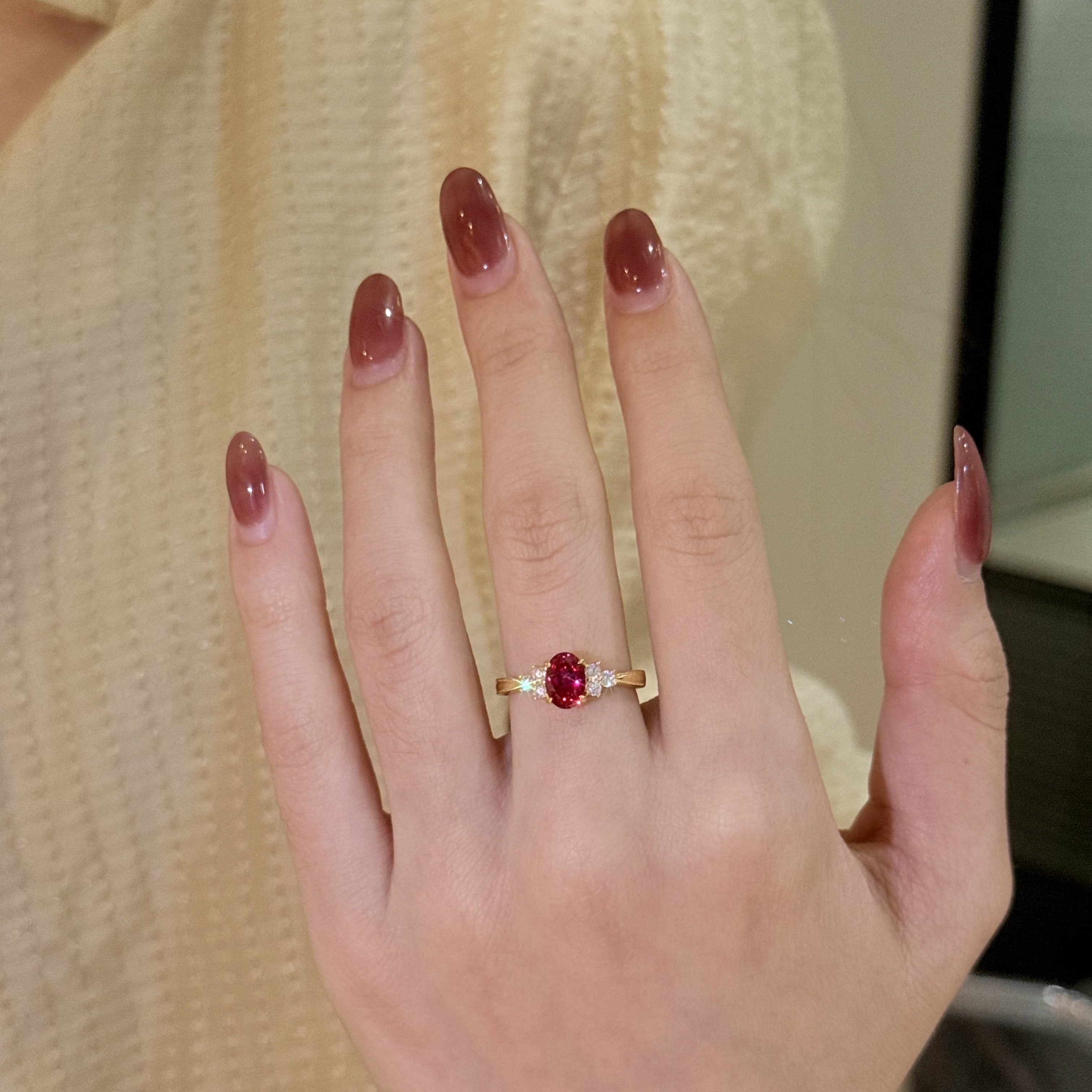 蕾迪「爱丽丝仙境」｜黄皮必冲！！培育红宝鸽子蛋s925银镀金戒指,淘宝优惠券,粉丝福利购,淘宝优惠卷