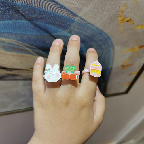 日韩儿童戒指套装首饰卡通小熊兔子宝宝玩具小戒指圈幼儿生日礼物 - 图0