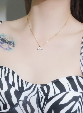 闪钻海豚鱼尾贝壳项链轻奢小众