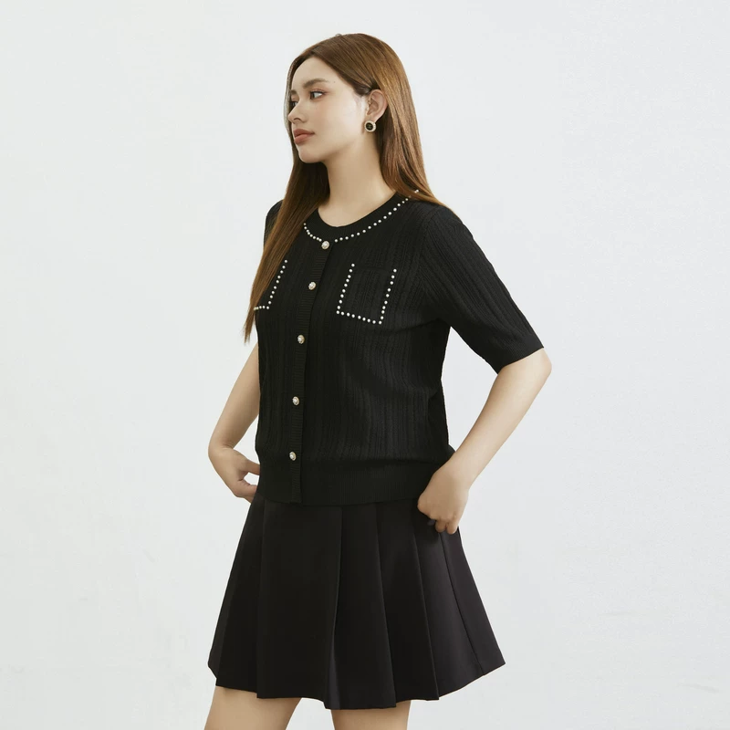 纤莉秀 Sophisticated knitted sweater with a round collar, summer clothing, plus size, western style