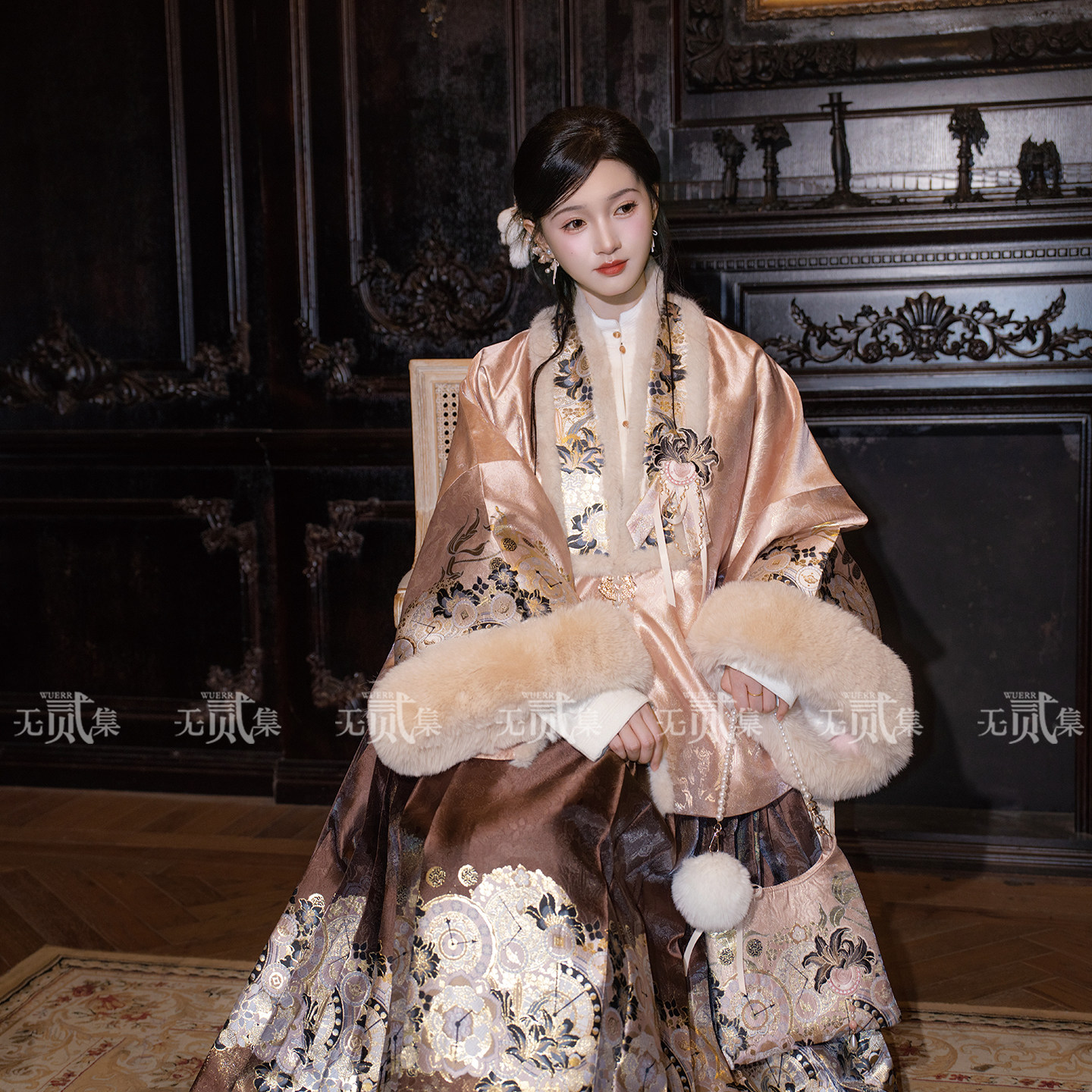 无贰集【 南楼初雪】明制合领袄汉洋折衷马面裙国风秋冬汉服套装,淘宝优惠券,粉丝福利购,淘宝优惠卷