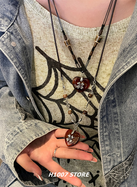 民族风十字花棕色爱心长款女项链小众设计高级感卫衣毛衣链男新款