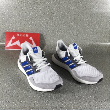 ef1982 adidas