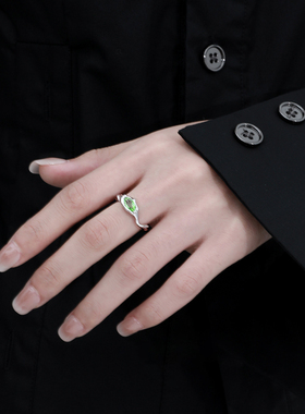 小众原创设计银指环气质高级轻奢液态感绿锆石S925纯银戒指女
