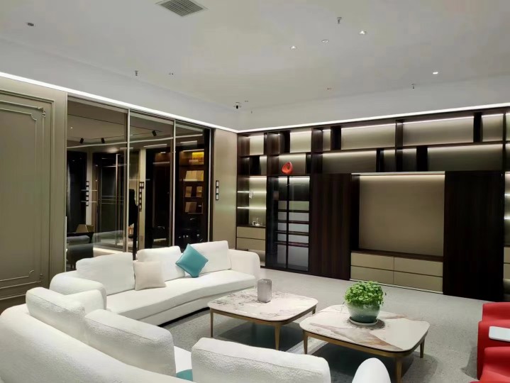 Xiamen Decoration Company provides all-inclusive and half-inclusive home decoration, office and shop decoration design and construction of new and old house renovations.