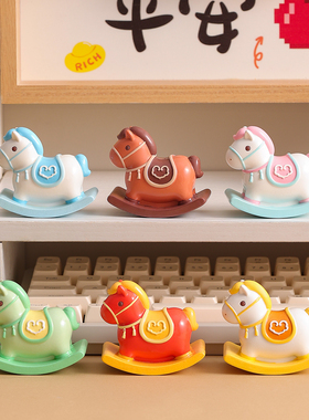 可爱摇摇木马小摆件工位情绪稳定