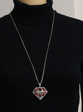 景洋饰品日韩风红色水晶吊坠长项链女锁骨链合金镶嵌秋冬衣服挂件