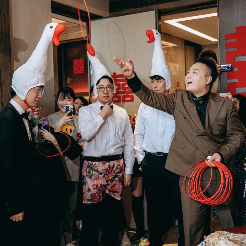 圈王套鹅套圈圈接亲游戏大白鹅头套网红创意沙雕搞怪帽子拍照道具,淘宝优惠券,粉丝福利购,淘宝优惠卷