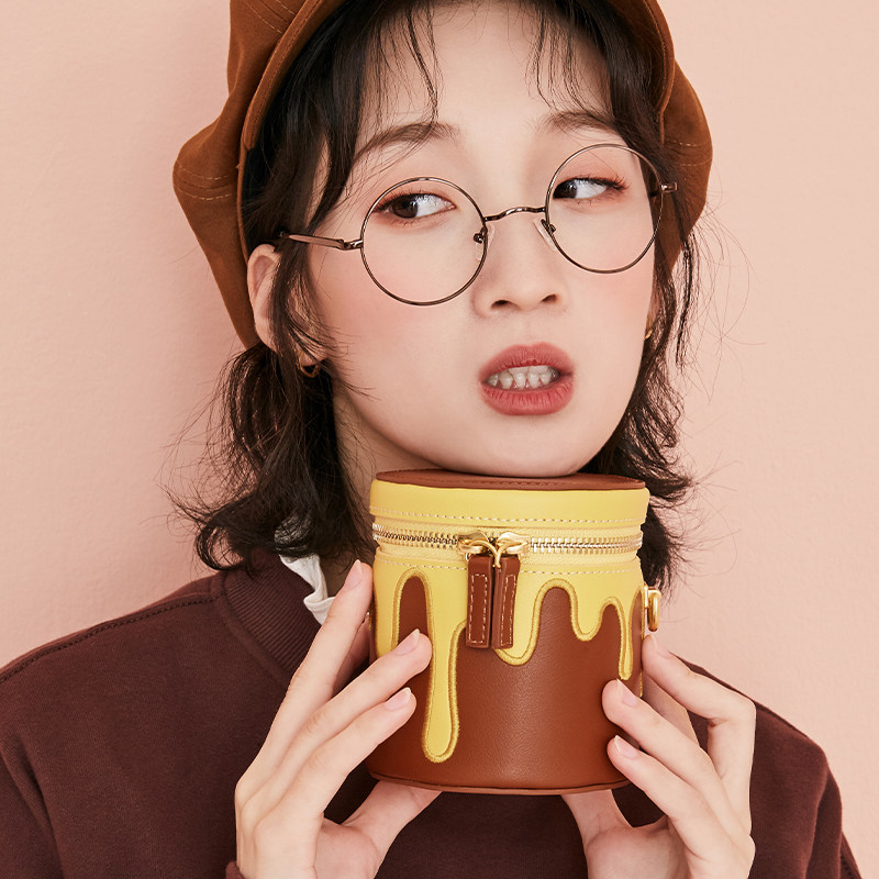 新年礼物不莱玫迪士尼圆筒包斜挎包 不莱玫女士包袋