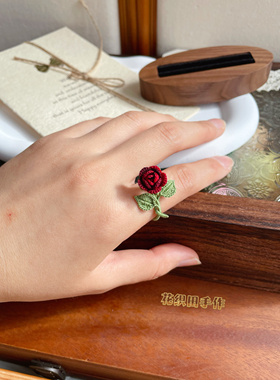 花织田原创玫瑰花手链精致复古时尚气质节日礼物手工微钩编织成品