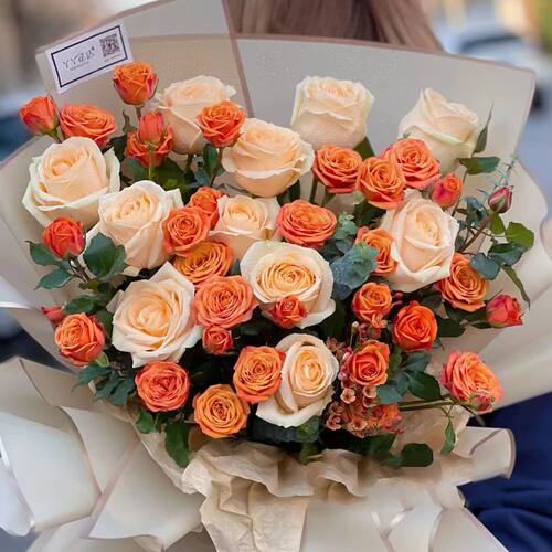 大红色玫瑰花云南昆明斗南基地直发水养百合鲜切花情人节礼物花束 - 图1