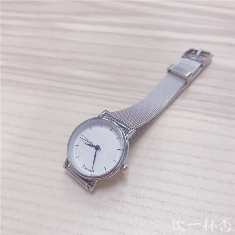 饮一杯否蓝莓轻熟风日韩清新圆手表 饮一杯否国产腕表