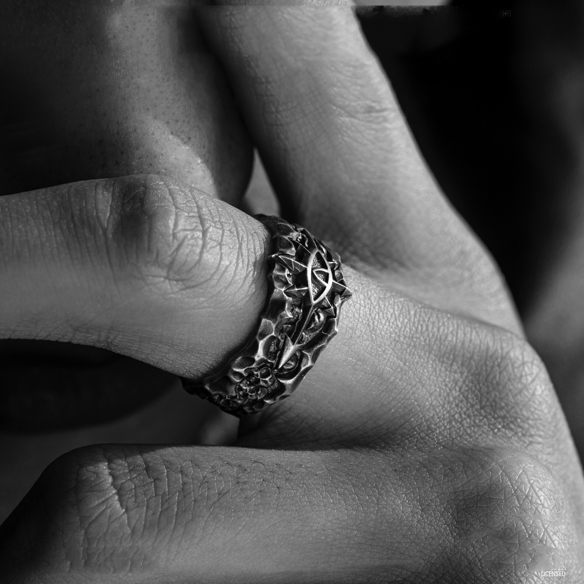 Retro Starforged black expedition Champion Abaddon emblem male domineering personality trendy open ring