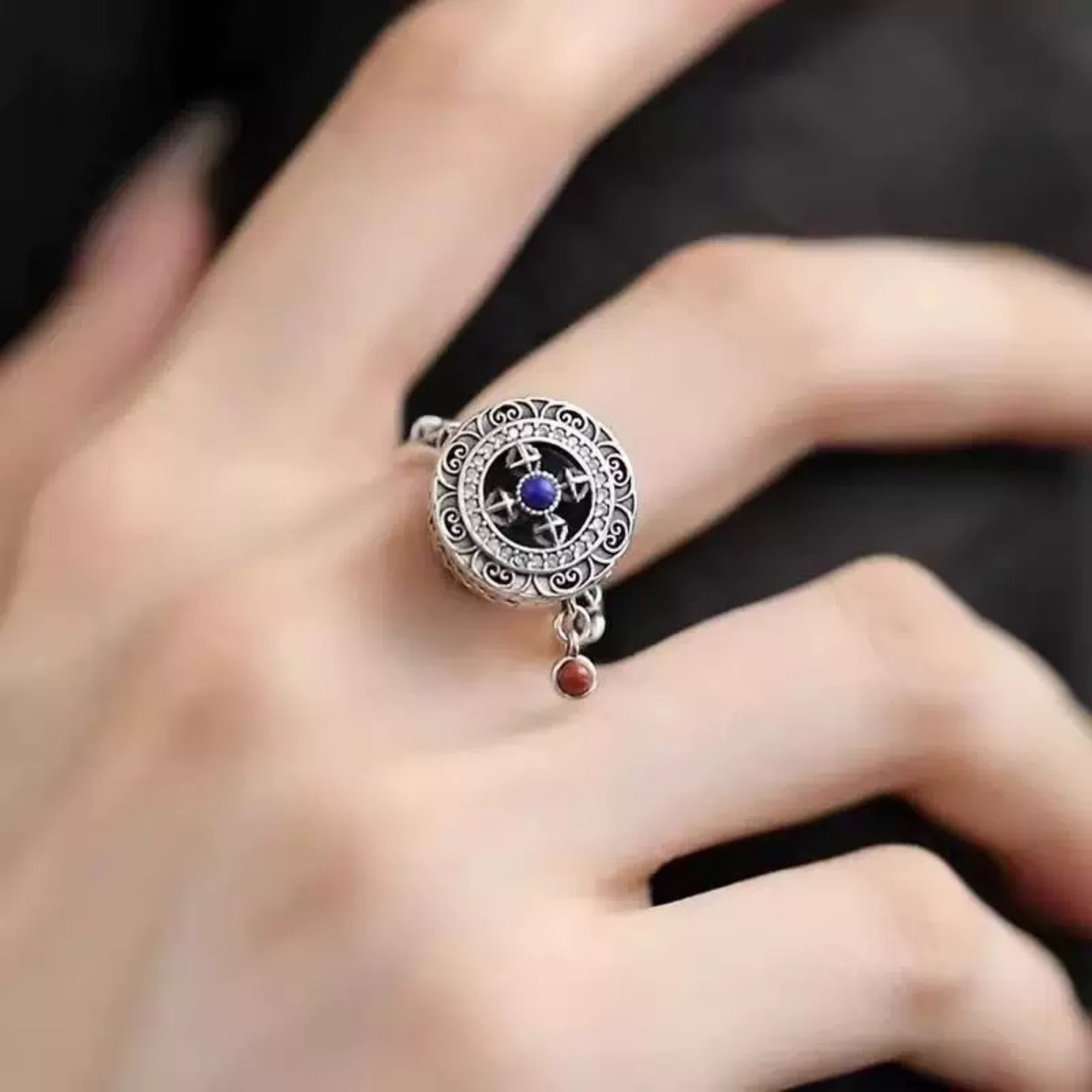 Vintage distressed turnable lapis lazuli vajra ring