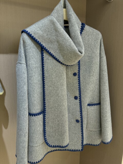 2025新款撞色贝壳绣边落肩宽松含绵羊毛双面昵小香风大衣女时尚