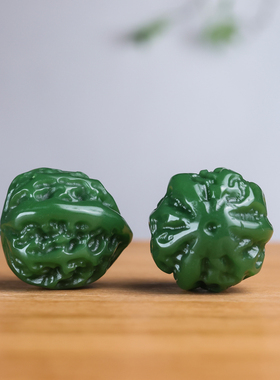 青山玉业天然新疆和田碧玉核桃手把件健身球菠菜绿碧玉手球玉石把