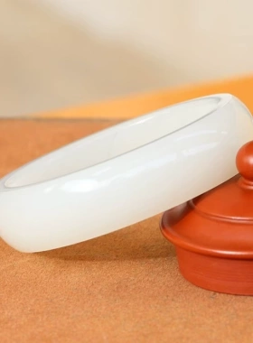 羊脂白玉手镯山料老坑