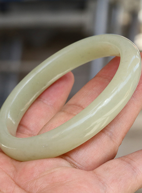 正宗新疆和田玉山流水高青白55mm手镯内径油润玉石女士时尚玉镯子