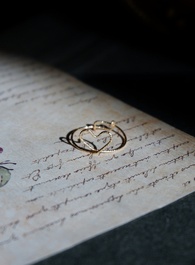 手作风订做爱心小众包金戒指新品