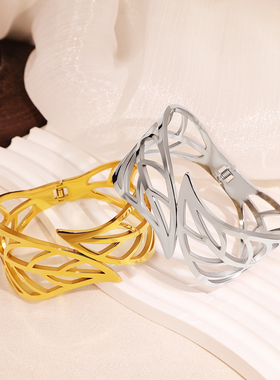 NVOXS金色树叶设计几何开口手镯