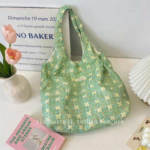 小白兔几 ins新款绿意荷花单肩包清新印花背心包学生上课系带书包 - 图2