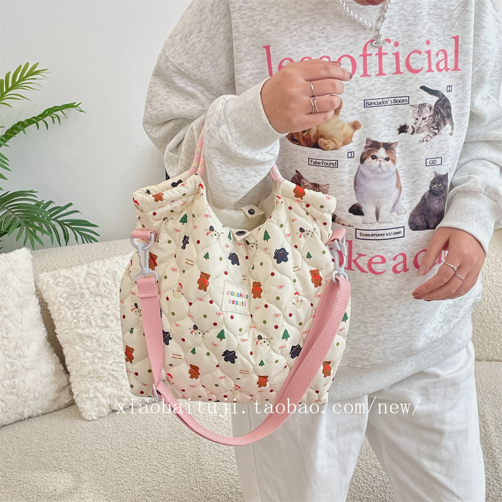 小白兔几  秋冬绗缝夹棉韩国卡通图案手拎包女手提单肩斜挎帆布袋,淘宝优惠券,粉丝福利购,淘宝优惠卷