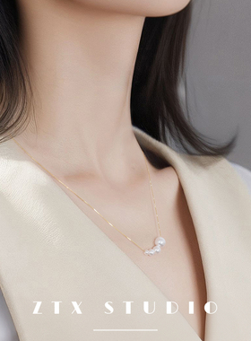 日常通勤项链女士法式珍珠金色轻奢小众高级感颈链盒子链女款